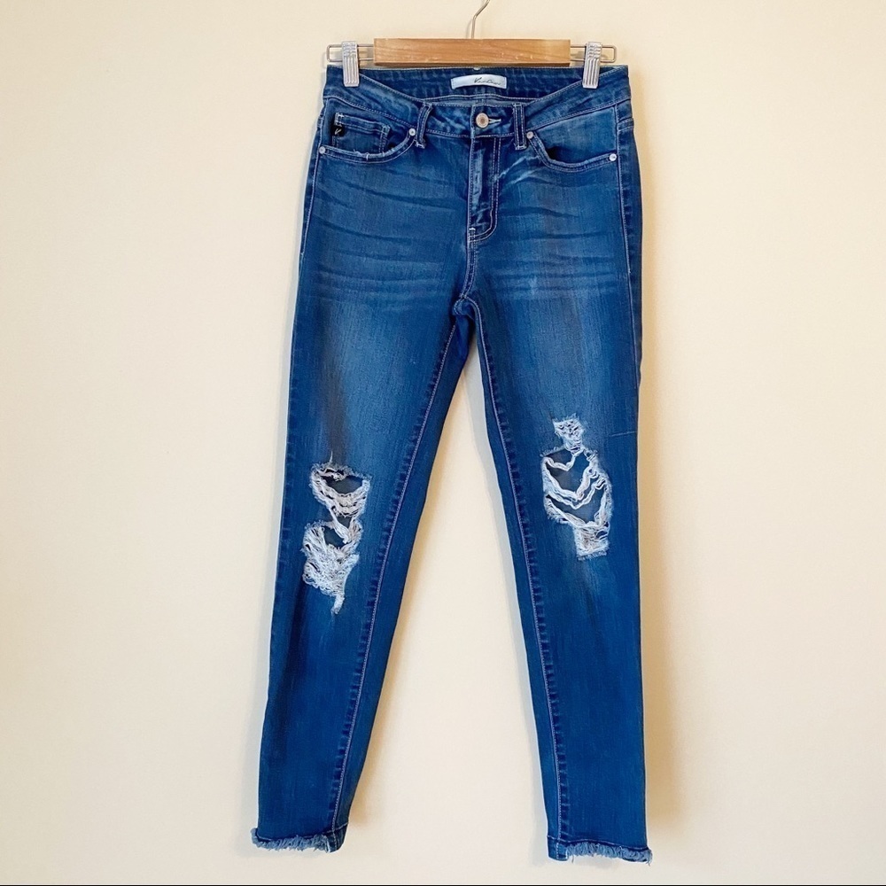 KanCan Distressed Fray Hem Stretch Blue Jeans - 27